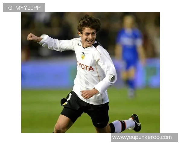 像小李子一样闪耀绿茵场 足球球星与电影巨星的光辉对比